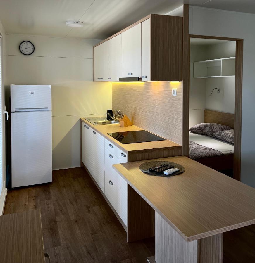 Zen Murter Mobil Home Betina  Ngoại thất bức ảnh
